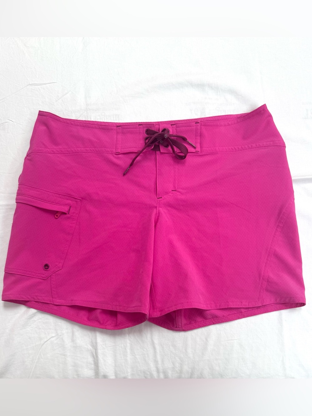 Athleta Pink Fuchsia Board Shorts Size 6 Lace Up Cargo Swim Surf 6” Inseam